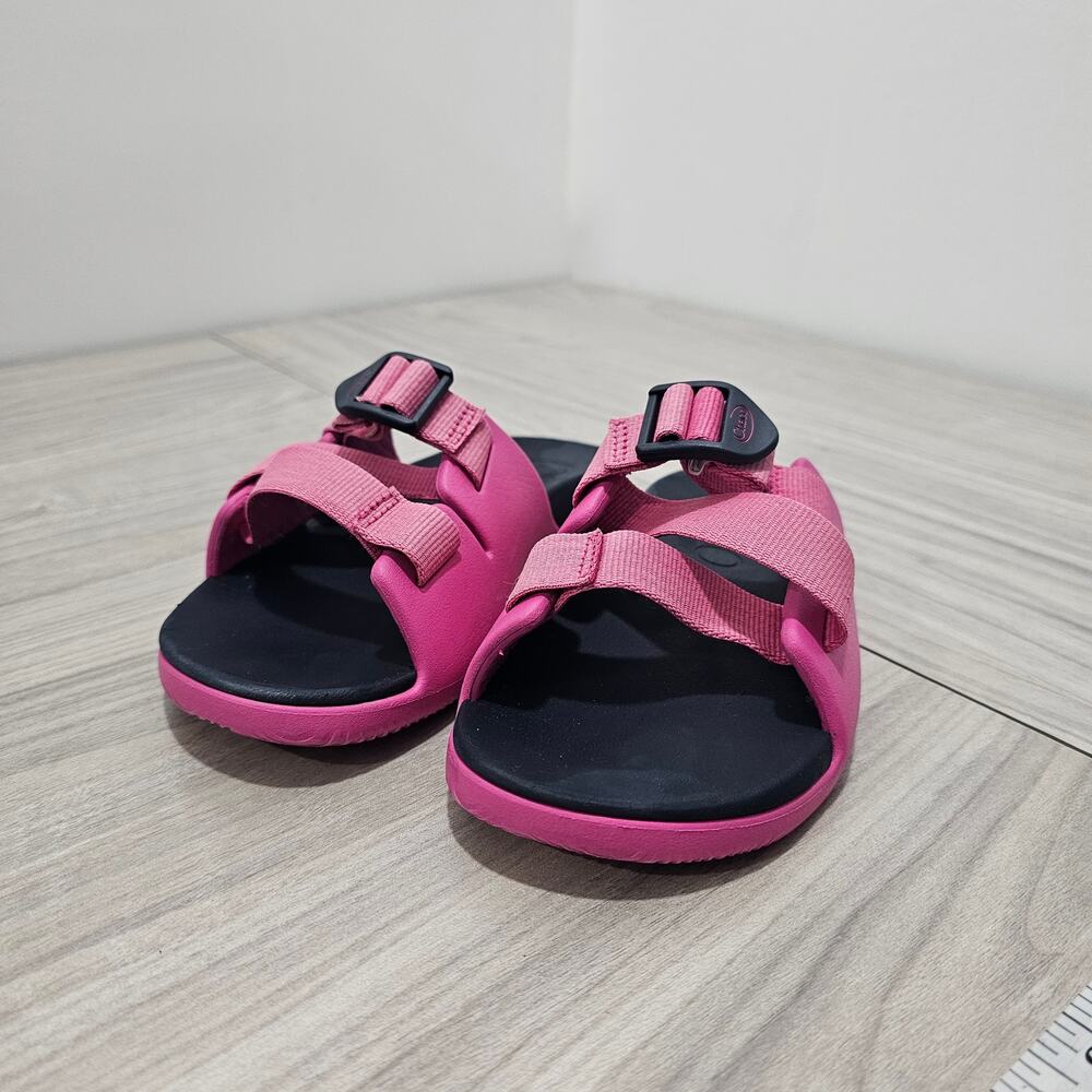 Chaco Chillos Slides Pink Black Kids Junior 2 Outdoor Summer Slip on Easy Casual